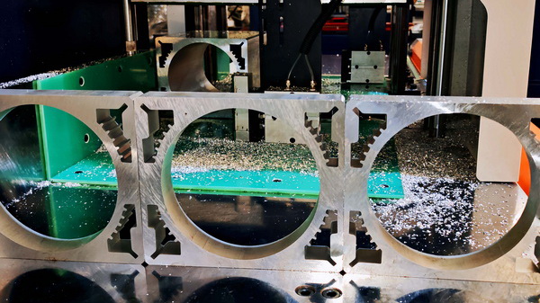 Cutting Sample عينة القطع