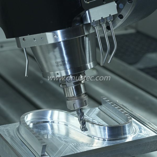 مركز ملف تعريف CNC المصنوع من الألمنيوم 5