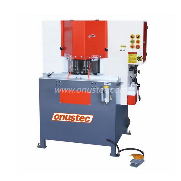 مناشير القطع والتحزيز على شكل حرف V